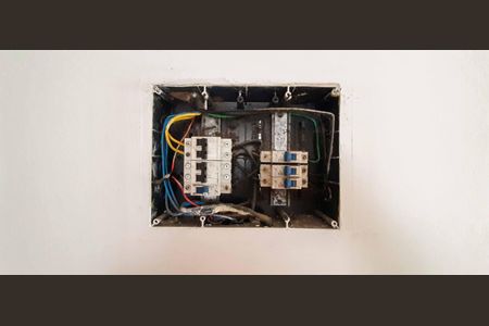 Apartamento à venda com 54m², 2 quartos e 1 vaga Apartamento à venda com 54m², 2 quartos e 1 vagaQuadro de Luz