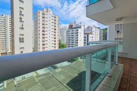 Apartamento para alugar com 142m², 3 quartos e 1 vaga Apartamento para alugar com 142m², 3 quartos e 1 vagaVaranda