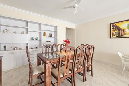 Apartamento para alugar com 142m², 3 quartos e 1 vaga Apartamento para alugar com 142m², 3 quartos e 1 vagaSala