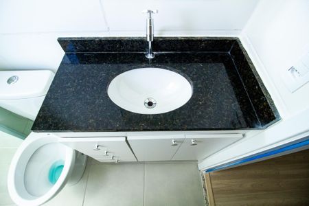 Apartamento para alugar com 62m², 2 quartos e 1 vaga Apartamento para alugar com 62m², 2 quartos e 1 vagaBanheiro da Suíte