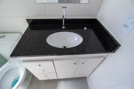 Apartamento para alugar com 62m², 2 quartos e 1 vaga Apartamento para alugar com 62m², 2 quartos e 1 vagaBanheiro
