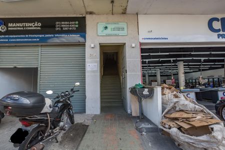 Studio para alugar com 16m², 1 quarto e sem vaga Studio para alugar com 16m², 1 quarto e sem vagaFachada