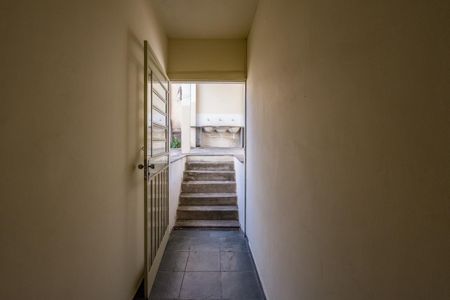 Studio para alugar com 16m², 1 quarto e sem vaga Studio para alugar com 16m², 1 quarto e sem vagaCorredor