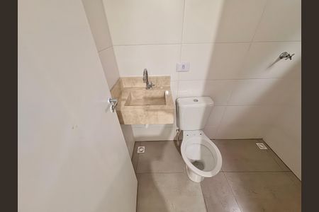 Apartamento para alugar com 50m², 2 quartos e 1 vaga Apartamento para alugar com 50m², 2 quartos e 1 vagaBanheiro da Suíte