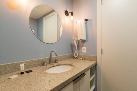 Studio à venda com 24m², 1 quarto e sem vaga Studio à venda com 24m², 1 quarto e sem vagaBanheiro