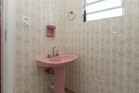 Casa para alugar com 170m², 3 quartos e 2 vagas Casa para alugar com 170m², 3 quartos e 2 vagasBanheiro da Suíte