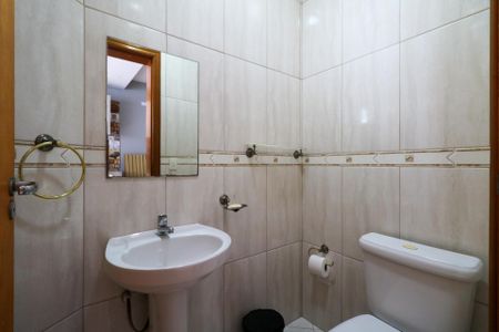 Casa à venda com 282m², 3 quartos e 4 vagas Casa à venda com 282m², 3 quartos e 4 vagasBanheiro da Área Gourmet