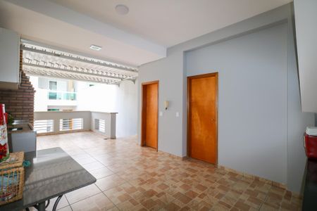 Casa à venda com 282m², 3 quartos e 4 vagas Casa à venda com 282m², 3 quartos e 4 vagasÁrea Gourmet