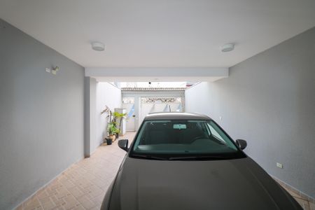 Casa à venda com 282m², 3 quartos e 4 vagas Casa à venda com 282m², 3 quartos e 4 vagasGaragem