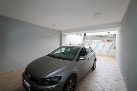 Casa à venda com 282m², 3 quartos e 4 vagas Casa à venda com 282m², 3 quartos e 4 vagasGaragem