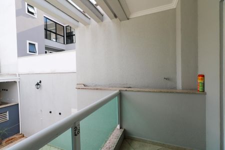 Casa à venda com 282m², 3 quartos e 4 vagas Casa à venda com 282m², 3 quartos e 4 vagasVaranda da Suíte 3