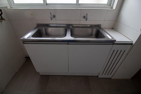 Apartamento à venda com 442m², 4 quartos e 6 vagas Apartamento à venda com 442m², 4 quartos e 6 vagasÁrea de Serviço