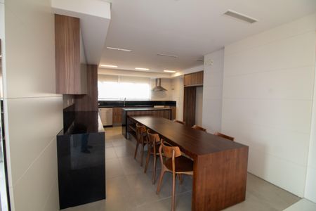 Apartamento à venda com 442m², 4 quartos e 6 vagas Apartamento à venda com 442m², 4 quartos e 6 vagasCozinha