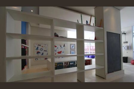 Apartamento à venda com 442m², 4 quartos e 6 vagas Apartamento à venda com 442m², 4 quartos e 6 vagasÁrea comum - Brinquedoteca