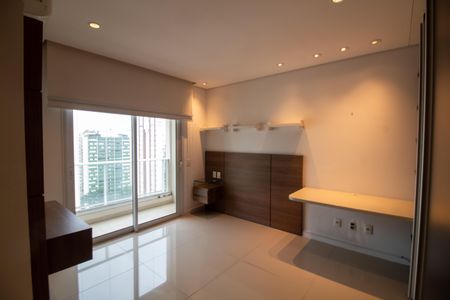 Apartamento à venda com 442m², 4 quartos e 6 vagas Apartamento à venda com 442m², 4 quartos e 6 vagasSuíte 1