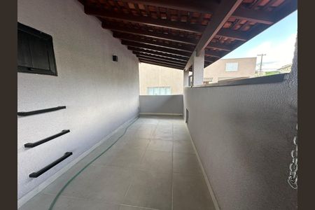 Casa de condomínio à venda com 400m², 4 quartos e 5 vagas Casa de condomínio à venda com 400m², 4 quartos e 5 vagasQuintal