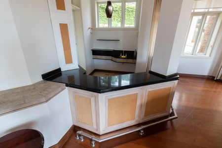 Casa de condomínio à venda com 750m², 4 quartos e 4 vagas Casa de condomínio à venda com 750m², 4 quartos e 4 vagasLAVABO