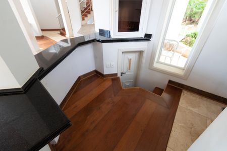 Casa de condomínio à venda com 750m², 4 quartos e 4 vagas Casa de condomínio à venda com 750m², 4 quartos e 4 vagasLAVABO