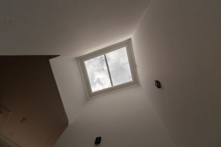 Casa de condomínio à venda com 750m², 4 quartos e 4 vagas Casa de condomínio à venda com 750m², 4 quartos e 4 vagasVISTA DA ESCADA