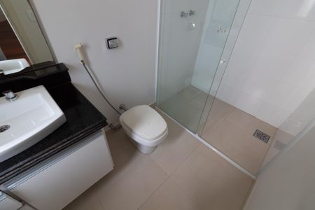 Casa de condomínio à venda com 750m², 4 quartos e 4 vagas Casa de condomínio à venda com 750m², 4 quartos e 4 vagasBANHERO DA SUITE 3