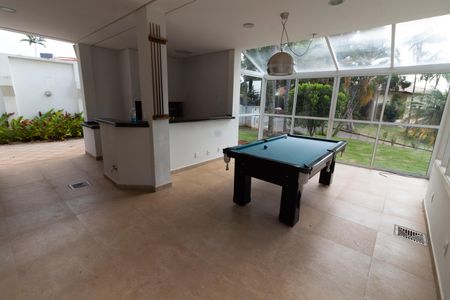 Casa de condomínio à venda com 750m², 4 quartos e 4 vagas Casa de condomínio à venda com 750m², 4 quartos e 4 vagasÁREA EXTERNAS