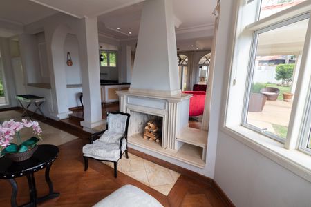 Casa de condomínio à venda com 750m², 4 quartos e 4 vagas Casa de condomínio à venda com 750m², 4 quartos e 4 vagasSALA DE ESTAR