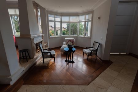 Casa de condomínio à venda com 750m², 4 quartos e 4 vagas Casa de condomínio à venda com 750m², 4 quartos e 4 vagasSALA DE ESTAR