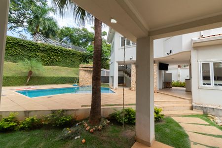 Casa de condomínio à venda com 750m², 4 quartos e 4 vagas Casa de condomínio à venda com 750m², 4 quartos e 4 vagasVISTA DA SALA