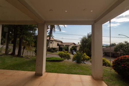 Casa de condomínio à venda com 750m², 4 quartos e 4 vagas Casa de condomínio à venda com 750m², 4 quartos e 4 vagasVISTA DA SALA