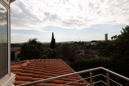 Casa de condomínio à venda com 750m², 4 quartos e 4 vagas Casa de condomínio à venda com 750m², 4 quartos e 4 vagasSACADA