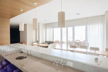 Apartamento para alugar com 137m², 2 quartos e 2 vagas Apartamento para alugar com 137m², 2 quartos e 2 vagasÁrea comum - Salão de festas