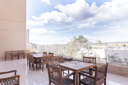 Apartamento para alugar com 137m², 2 quartos e 2 vagas Apartamento para alugar com 137m², 2 quartos e 2 vagasÁrea comum - Salão de festas