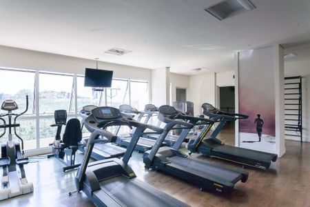 Apartamento para alugar com 137m², 2 quartos e 2 vagas Apartamento para alugar com 137m², 2 quartos e 2 vagasÁrea comum - Academia