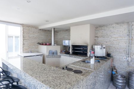 Apartamento para alugar com 137m², 2 quartos e 2 vagas Apartamento para alugar com 137m², 2 quartos e 2 vagasÁrea comum - Churrasqueira