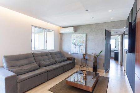 Apartamento para alugar com 137m², 2 quartos e 2 vagas Apartamento para alugar com 137m², 2 quartos e 2 vagasSala de TV