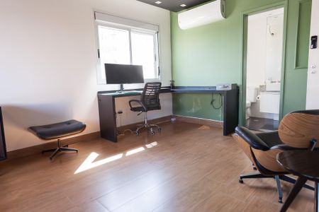 Apartamento para alugar com 137m², 2 quartos e 2 vagas Apartamento para alugar com 137m², 2 quartos e 2 vagasSuíte