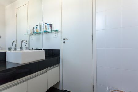 Apartamento para alugar com 137m², 2 quartos e 2 vagas Apartamento para alugar com 137m², 2 quartos e 2 vagasBanheiro do Quarto 1