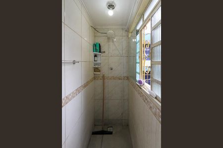 Casa à venda com 160m², 4 quartos e 3 vagas Casa à venda com 160m², 4 quartos e 3 vagascasa 2/banheiro