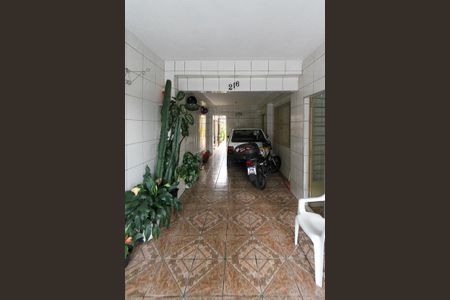 Casa à venda com 160m², 4 quartos e 3 vagas Casa à venda com 160m², 4 quartos e 3 vagasGaragem