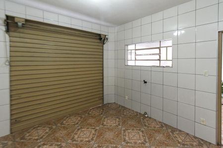 Casa à venda com 160m², 4 quartos e 3 vagas Casa à venda com 160m², 4 quartos e 3 vagasGaragem