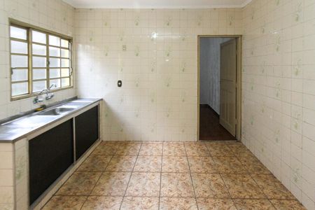 Casa à venda com 160m², 4 quartos e 3 vagas Casa à venda com 160m², 4 quartos e 3 vagasSala/Cozinha