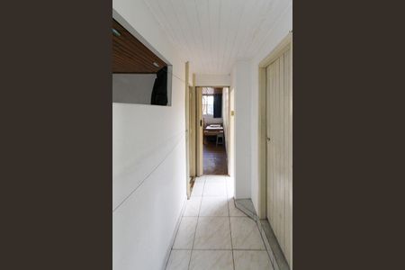 Casa à venda com 160m², 4 quartos e 3 vagas Casa à venda com 160m², 4 quartos e 3 vagascasa 2/corredor