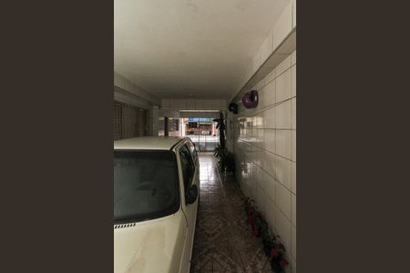 Casa à venda com 160m², 4 quartos e 3 vagas Casa à venda com 160m², 4 quartos e 3 vagasGaragem