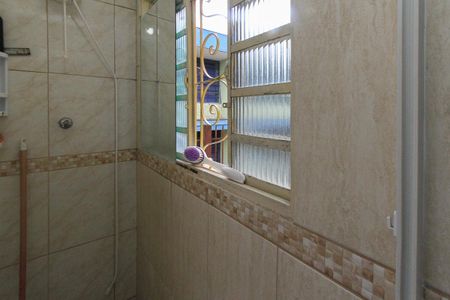 Casa à venda com 160m², 4 quartos e 3 vagas Casa à venda com 160m², 4 quartos e 3 vagascasa 2/banheiro