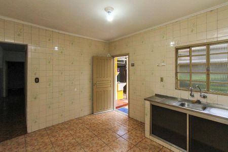 Casa à venda com 160m², 4 quartos e 3 vagas Casa à venda com 160m², 4 quartos e 3 vagasSala/Cozinha