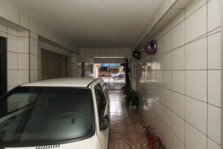 Casa à venda com 160m², 4 quartos e 3 vagas Casa à venda com 160m², 4 quartos e 3 vagasGaragem