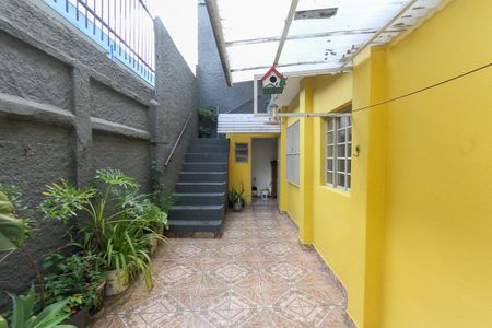 Casa à venda com 160m², 4 quartos e 3 vagas Casa à venda com 160m², 4 quartos e 3 vagasQuintal e Área de Serviço