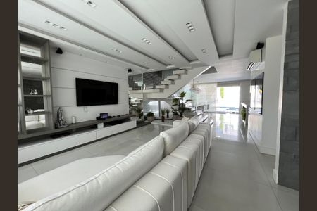 Casa à venda com 1200m², 4 quartos e 8 vagas Casa à venda com 1200m², 4 quartos e 8 vagasSala 2