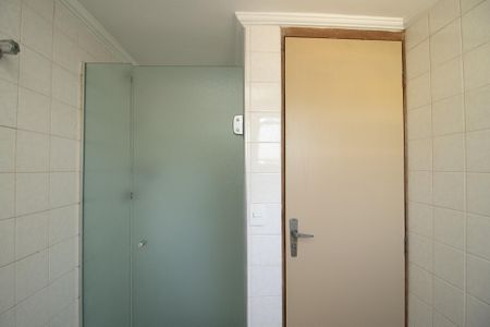 Apartamento à venda com 70m², 3 quartos e 1 vaga Apartamento à venda com 70m², 3 quartos e 1 vagaBanheiro 1