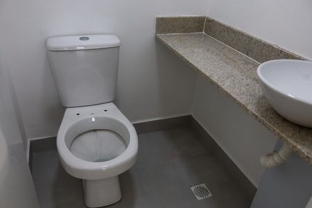 Apartamento à venda com 64m², 2 quartos e 2 vagas Apartamento à venda com 64m², 2 quartos e 2 vagasLavabo